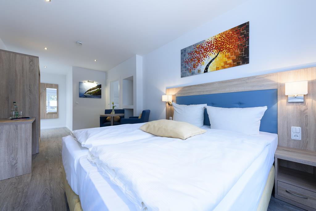 Hotel Boddenhus Garni Zingst Kültér fotó