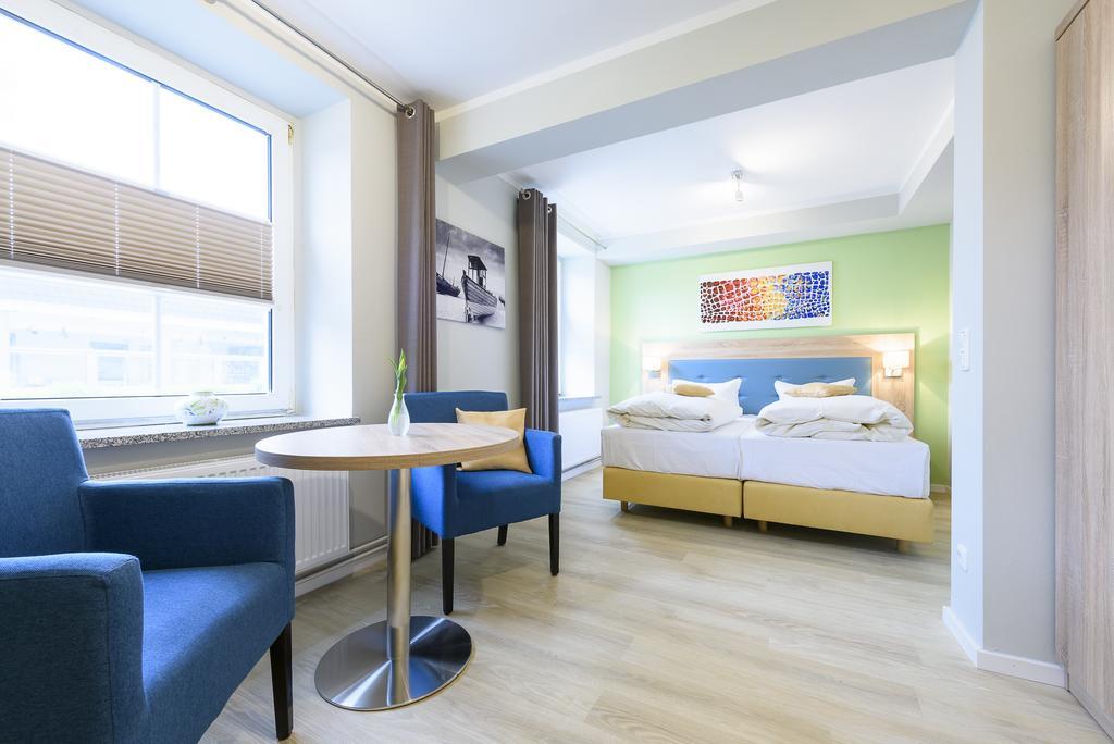 Hotel Boddenhus Garni Zingst Kültér fotó